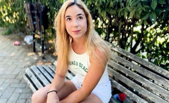 Puta Locura – Anita Satanita – 18 year old Spanish blonde caught